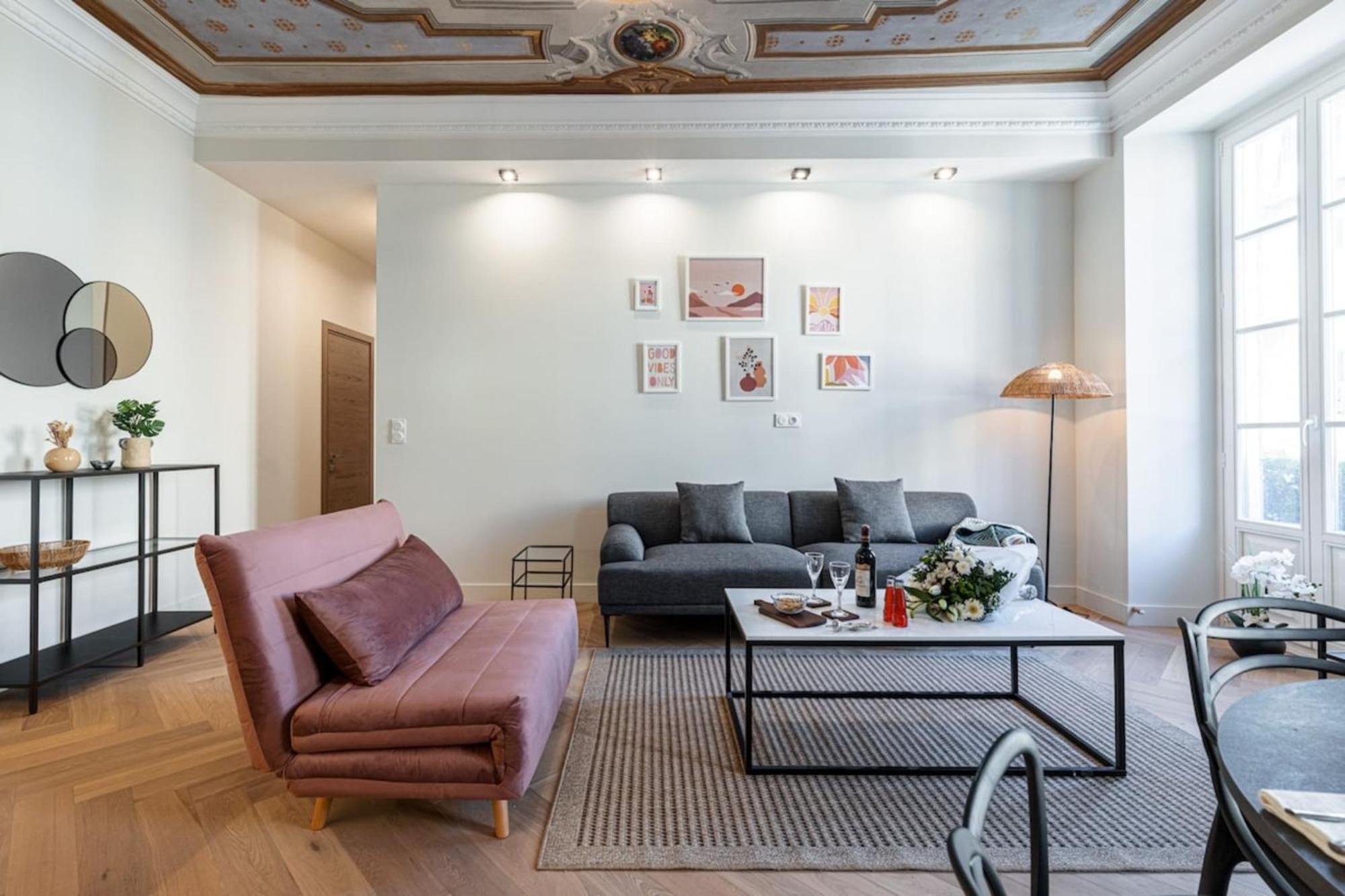Philibert - Traditional Apart With Historical Fresco นีซ ภายนอก รูปภาพ